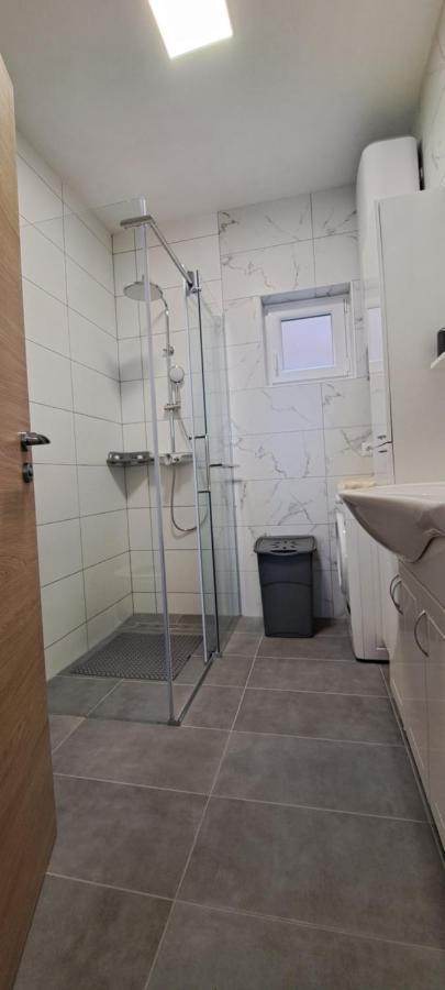 Apartman Helena سينج المظهر الخارجي الصورة