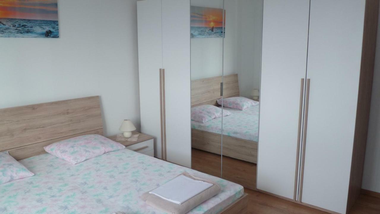 Apartman Helena سينج المظهر الخارجي الصورة